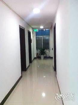 מלון Fenghuang Post House מראה חיצוני תמונה